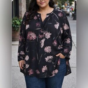 Simply Vera Vera Wang Black & Pink Floral Long Sleeeve Top P2P 28” Size 2X NWOT